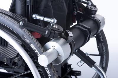 Elektrische rolstoelaandrijving Light Drive van Benoit Solutions via Mobility & you